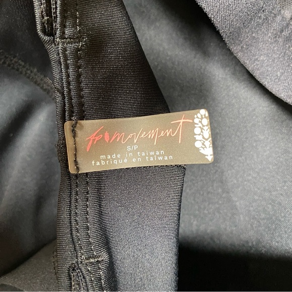 Free People Movement Here On Out Shortsie Romper Sz S Black - Picture 8 of 10